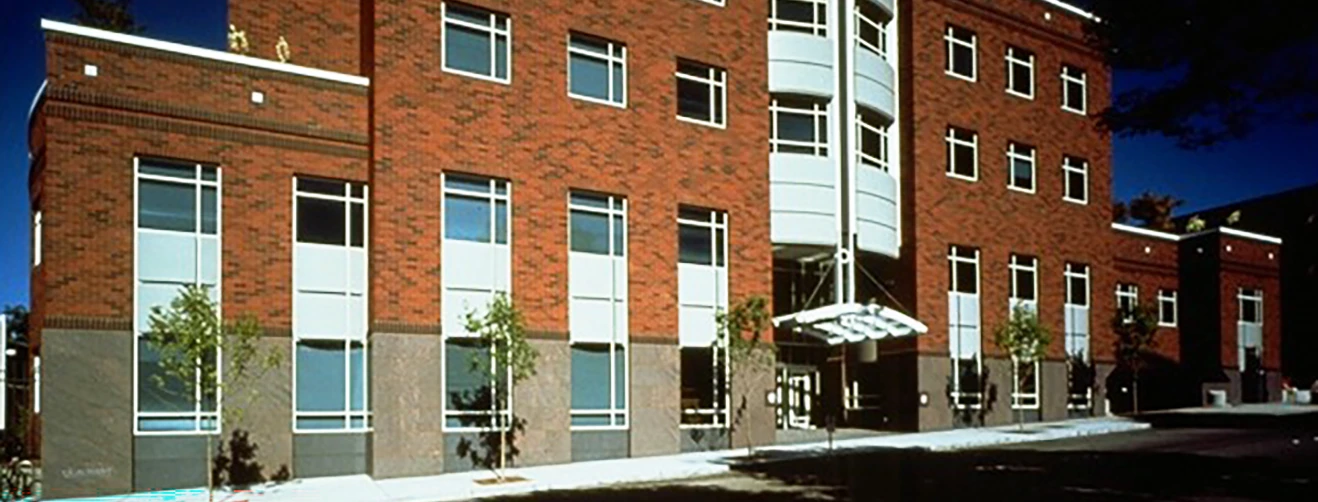 University of Washington Medical Center Roosevelt Center II
