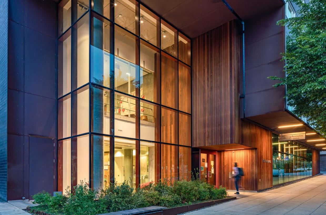 UW residence hall Poplar